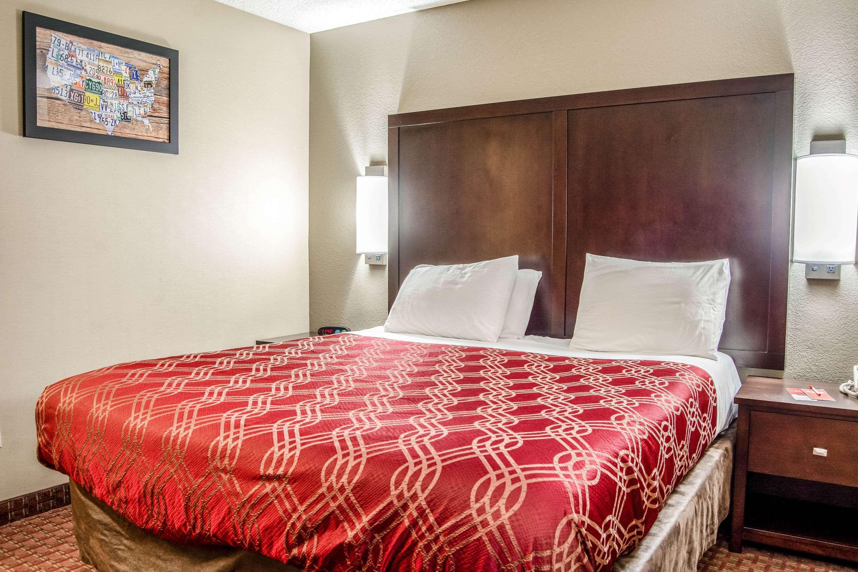Econo Lodge Southeast Milwaukie/Portland Esterno foto