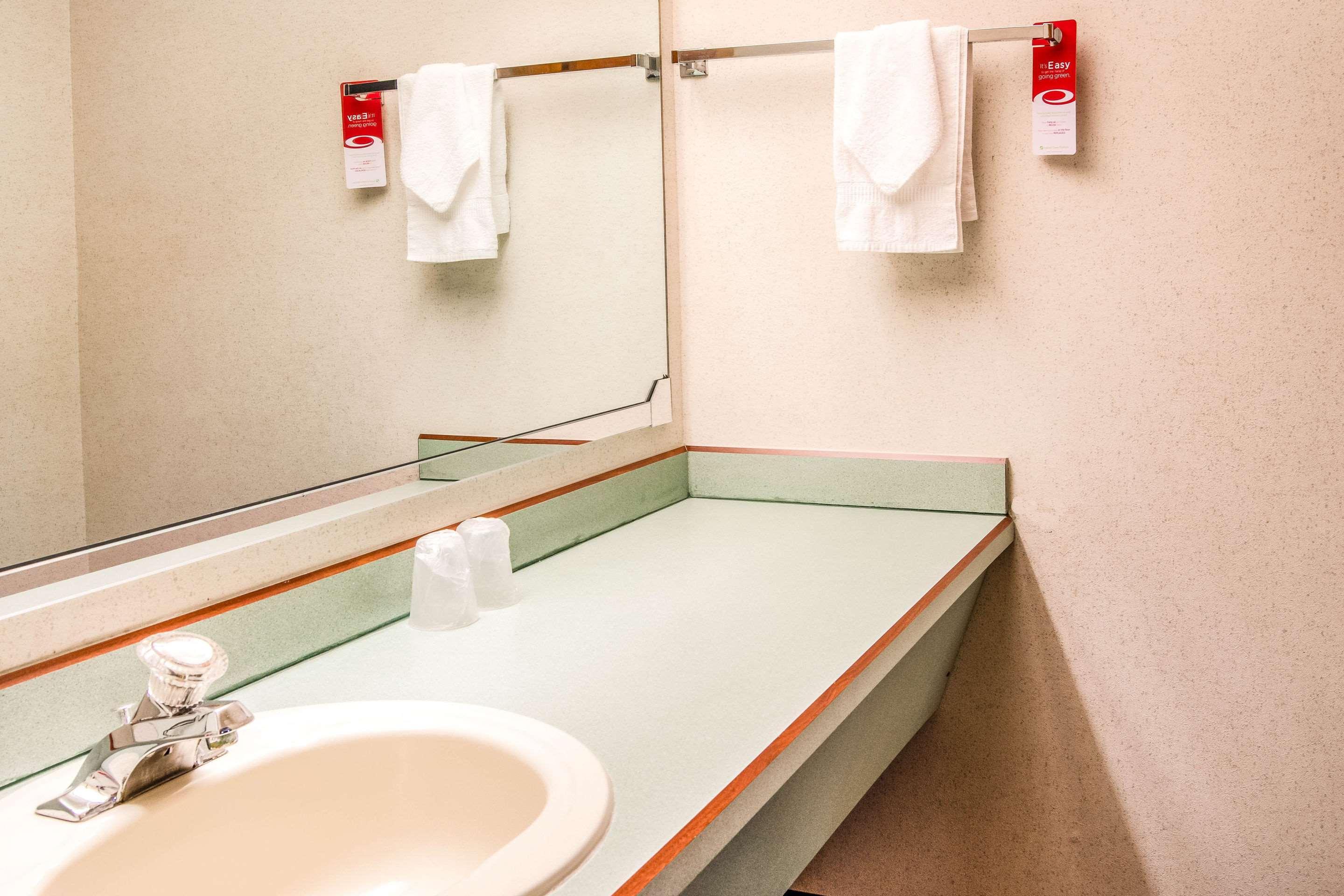 Econo Lodge Southeast Milwaukie/Portland Esterno foto