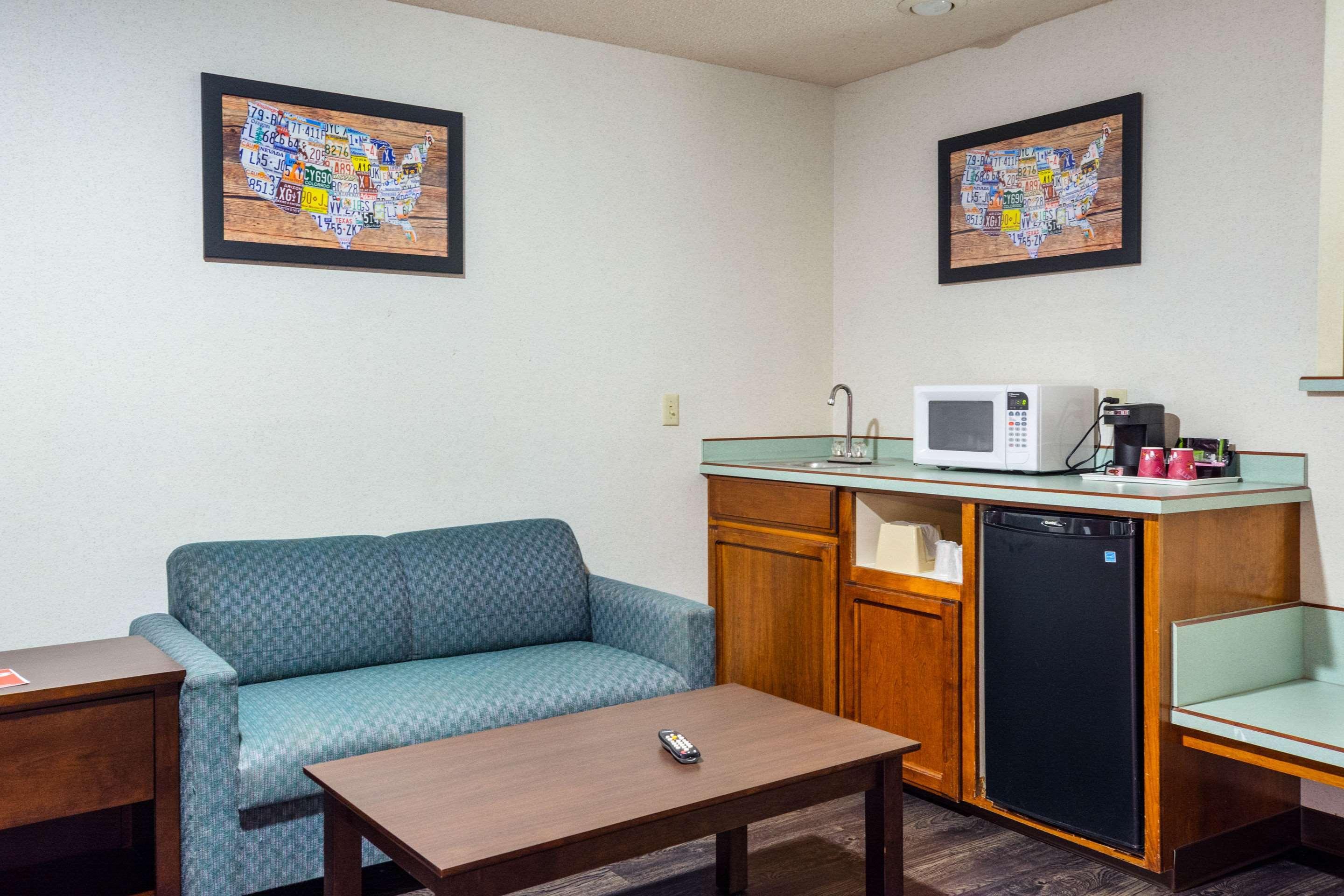 Econo Lodge Southeast Milwaukie/Portland Esterno foto