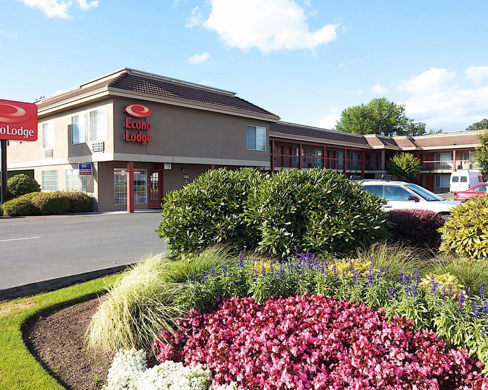 Econo Lodge Southeast Milwaukie/Portland Esterno foto