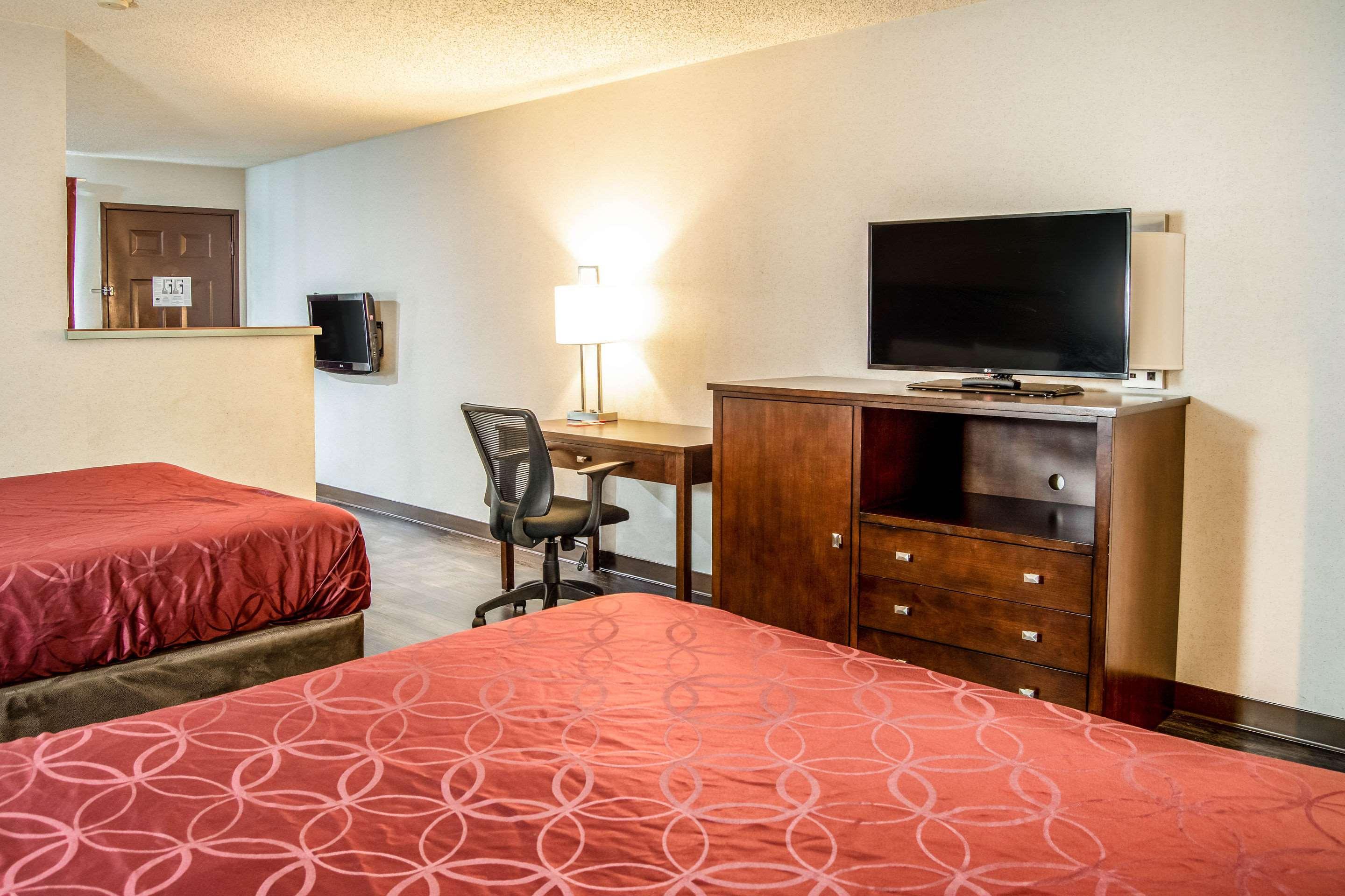Econo Lodge Southeast Milwaukie/Portland Esterno foto