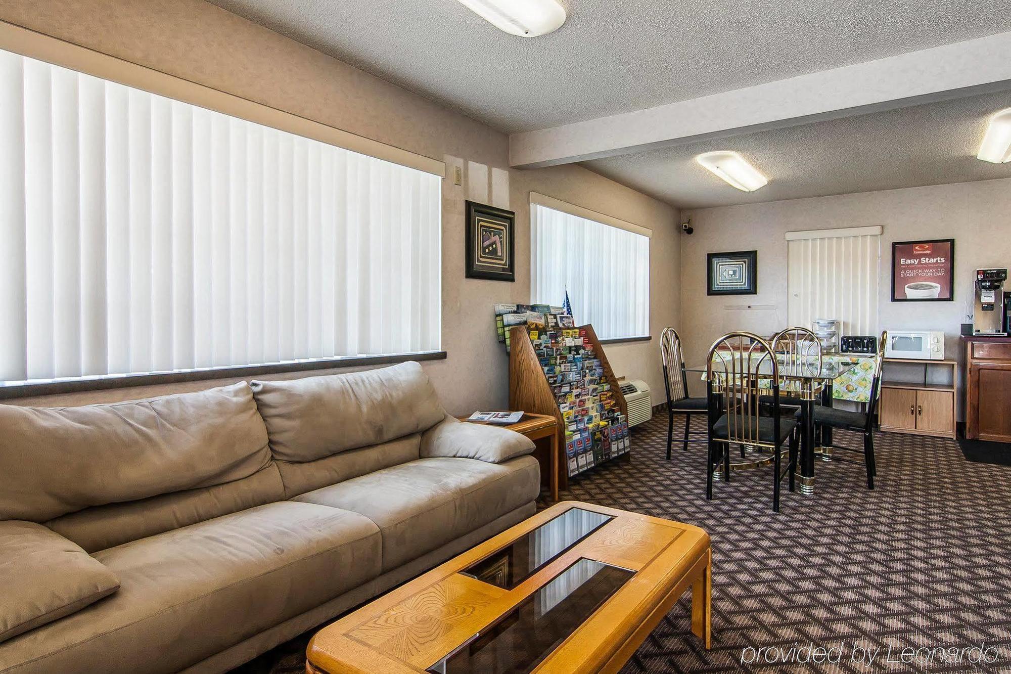 Econo Lodge Southeast Milwaukie/Portland Esterno foto